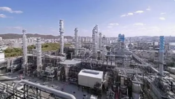 SK인천석유화학 시장 첫 진출
(TK-60-71(Crude / DFRT) 법정개방검사 및 유지보수)